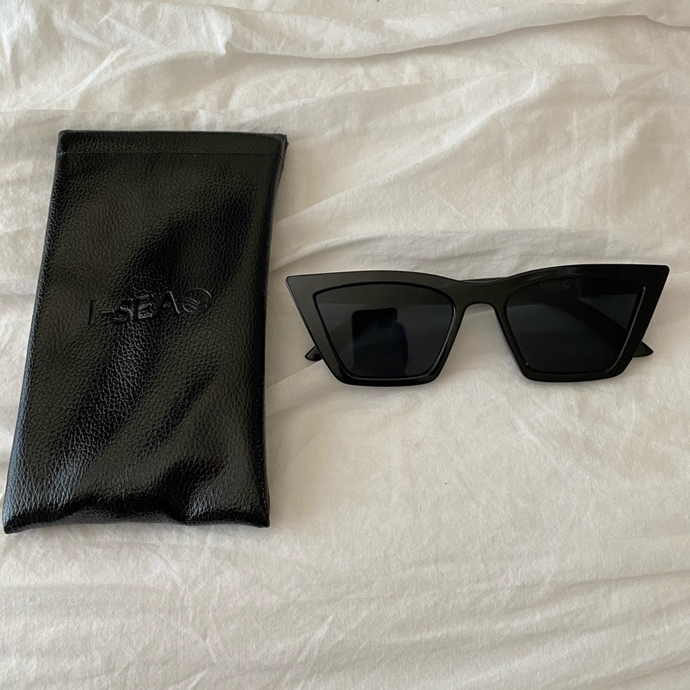 I-SEA Cateye Sunnies